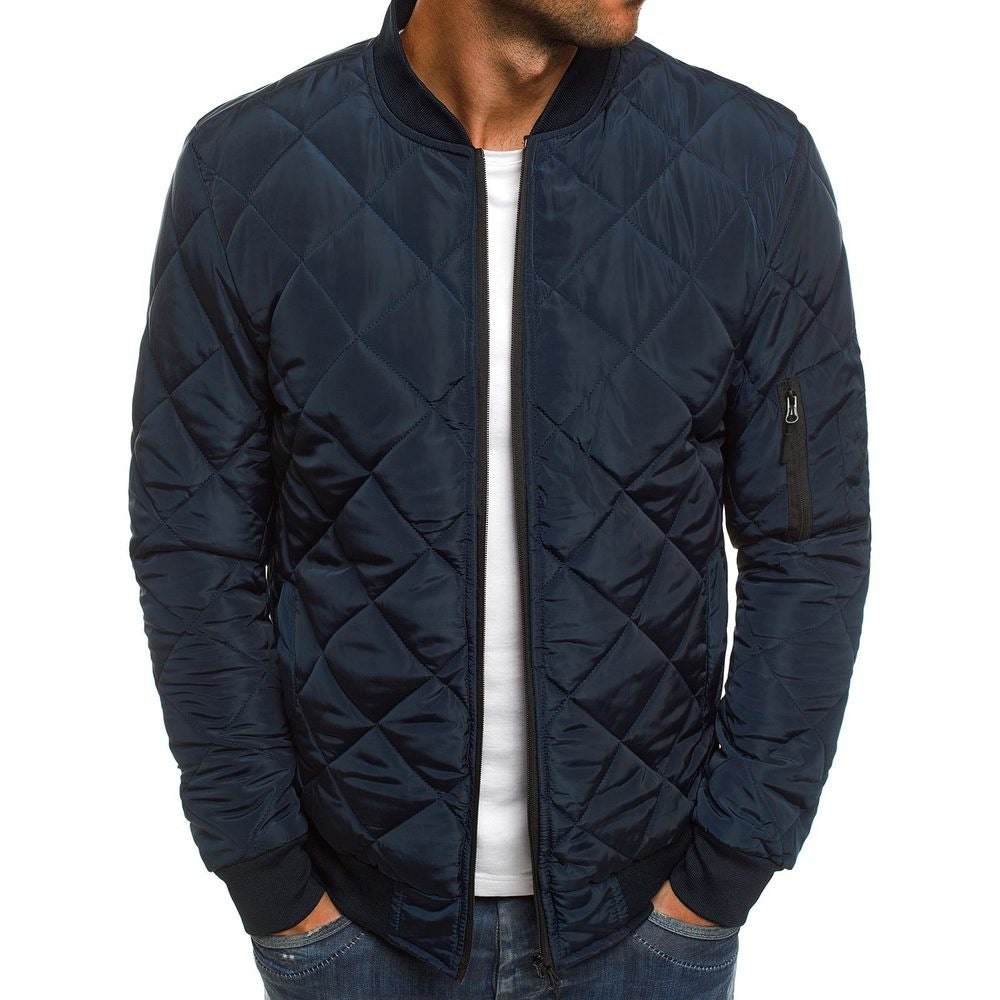 Herrenjacke im Baseball-Style und in trendigen Farben und Steppoptik