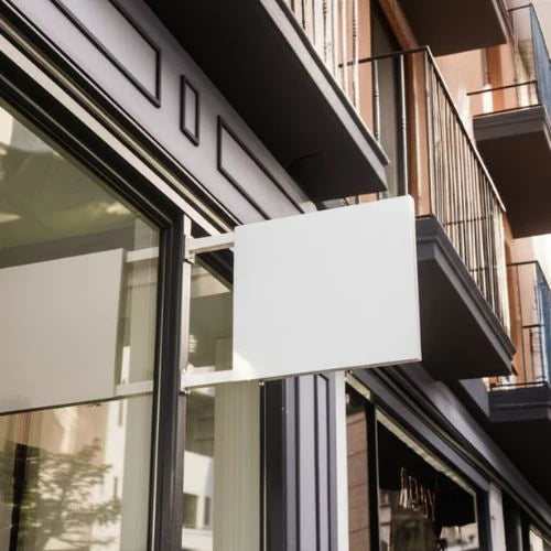 Ausleger - Schild mit Teleskopstützen doppelseitig, unbeleuchtet, rechteckige Form